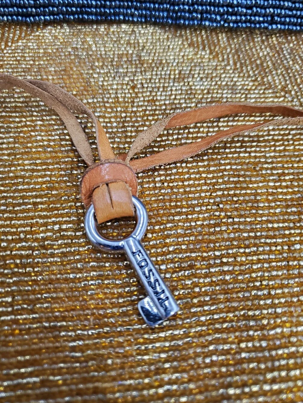 Fossil Collection set of 3 stylish accessories. (J1)